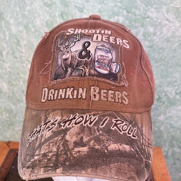 BUCKWEAR hunting theme cap - Picture 1 of 8